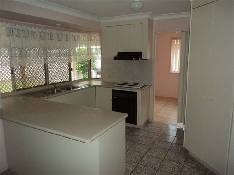 8 Palgold Court, Birkdale QLD 4159