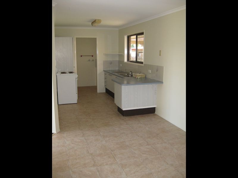 37 Andrew Street, Capalaba QLD 4157