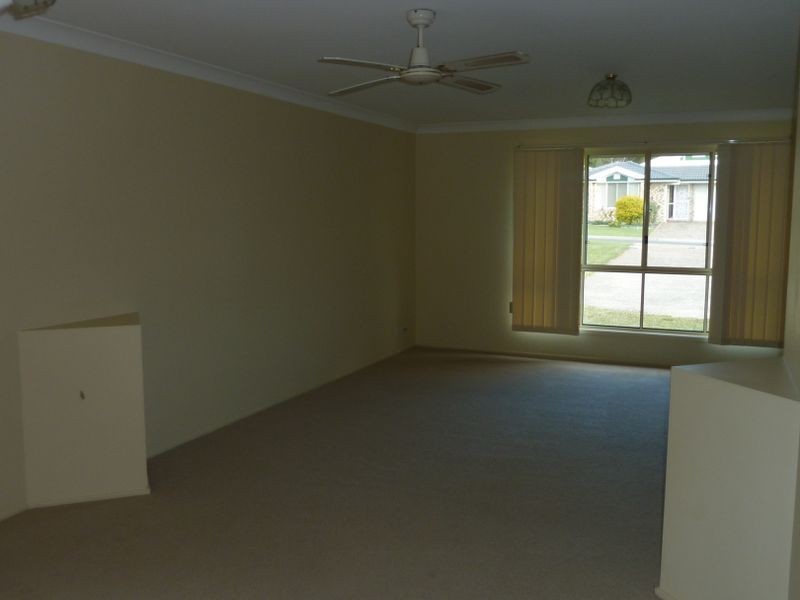 18 Moonlight Place, Capalaba QLD 4157