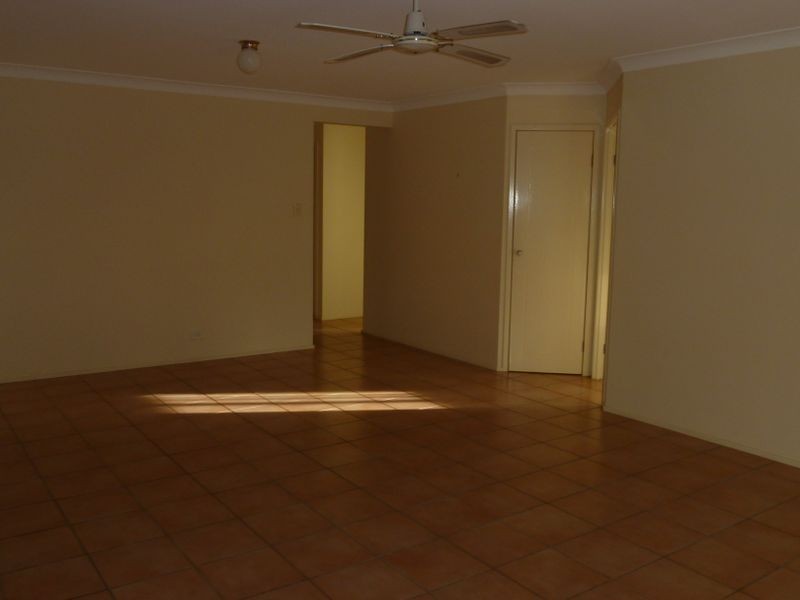 18 Moonlight Place, Capalaba QLD 4157
