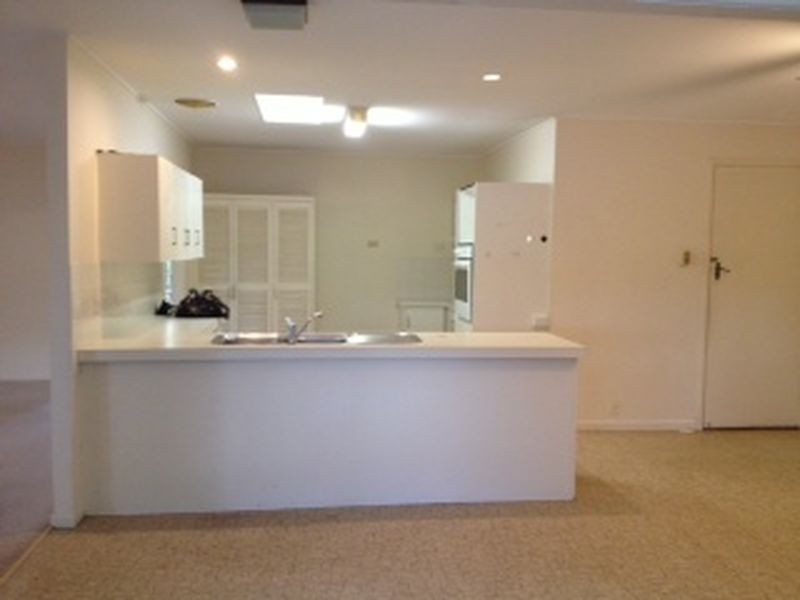 14 Moonlight Street, Kenmore QLD 4069