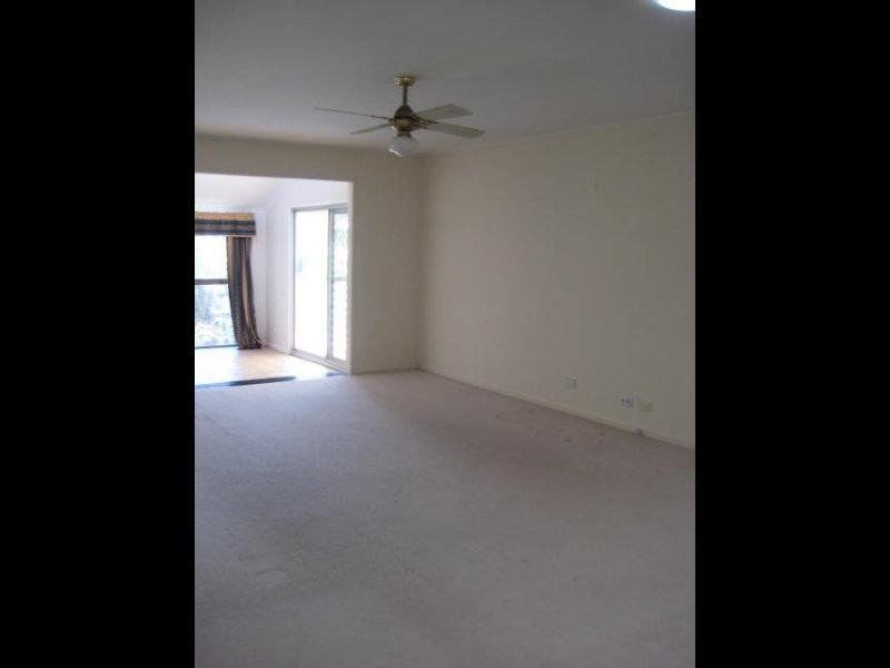 14 Moonlight Street, Kenmore QLD 4069