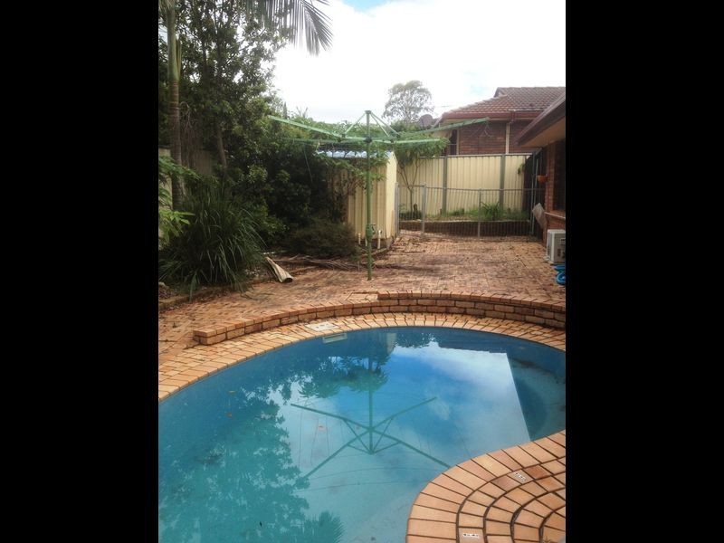 1 Yeovil Court, Alexandra Hills QLD 4161