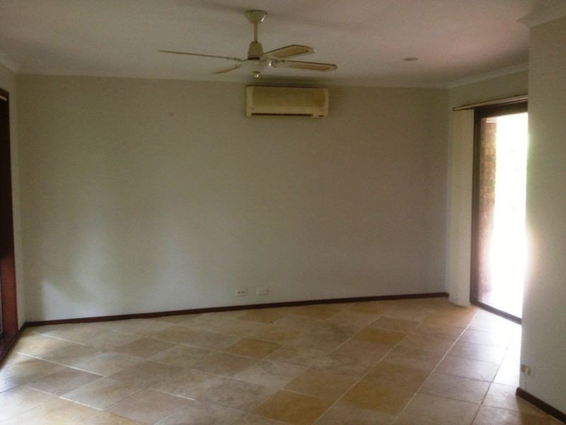 1 Yeovil Court, Alexandra Hills QLD 4161