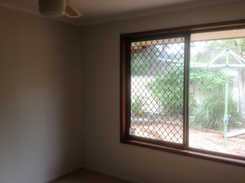 1 Yeovil Court, Alexandra Hills QLD 4161