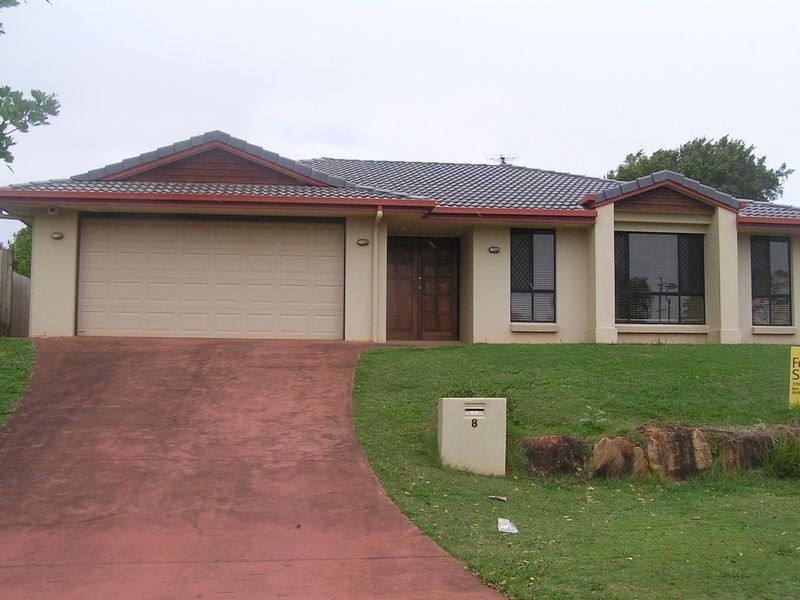 8 Linderman Place, Redland Bay QLD 4165