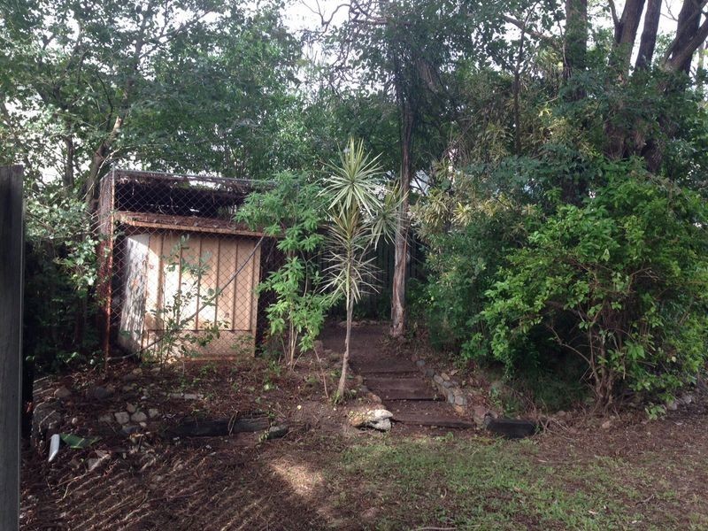126 Barton Rd, Hawthorne QLD 4171