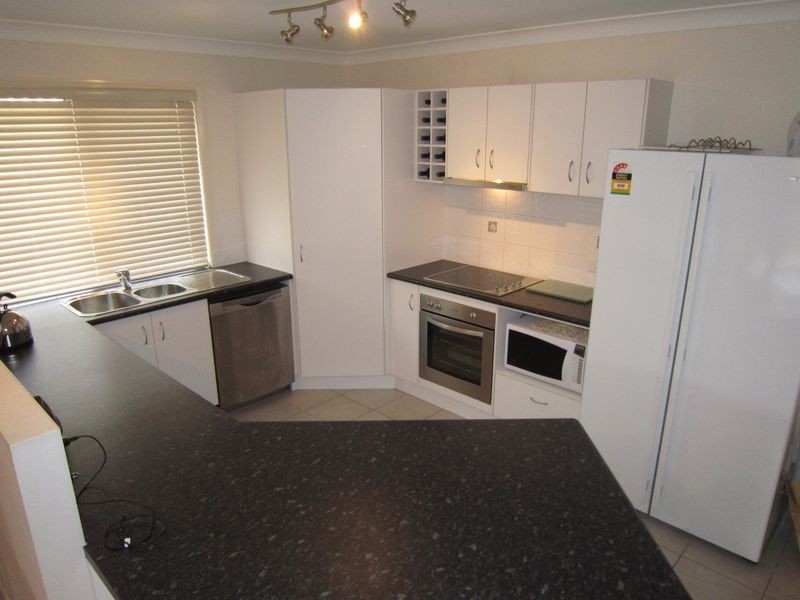 51 Olsen Crescent, Wakerley QLD 4154