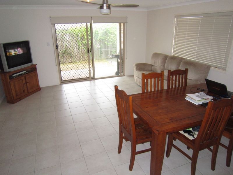 51 Olsen Crescent, Wakerley QLD 4154