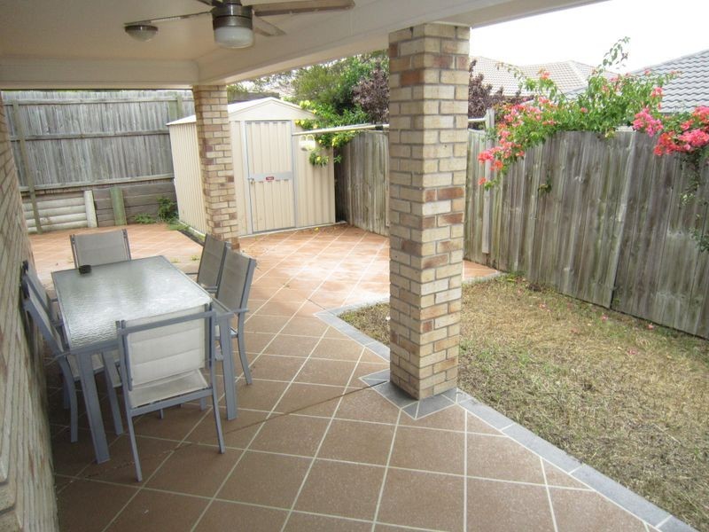 51 Olsen Crescent, Wakerley QLD 4154