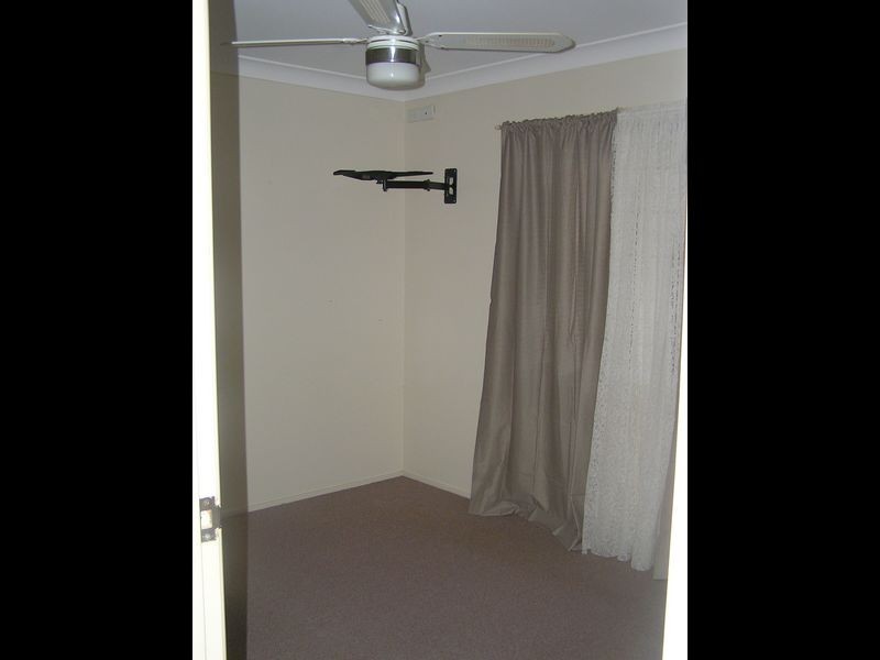 6 Mark Street, Redland Bay QLD 4165