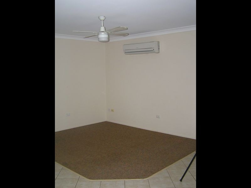 6 Mark Street, Redland Bay QLD 4165