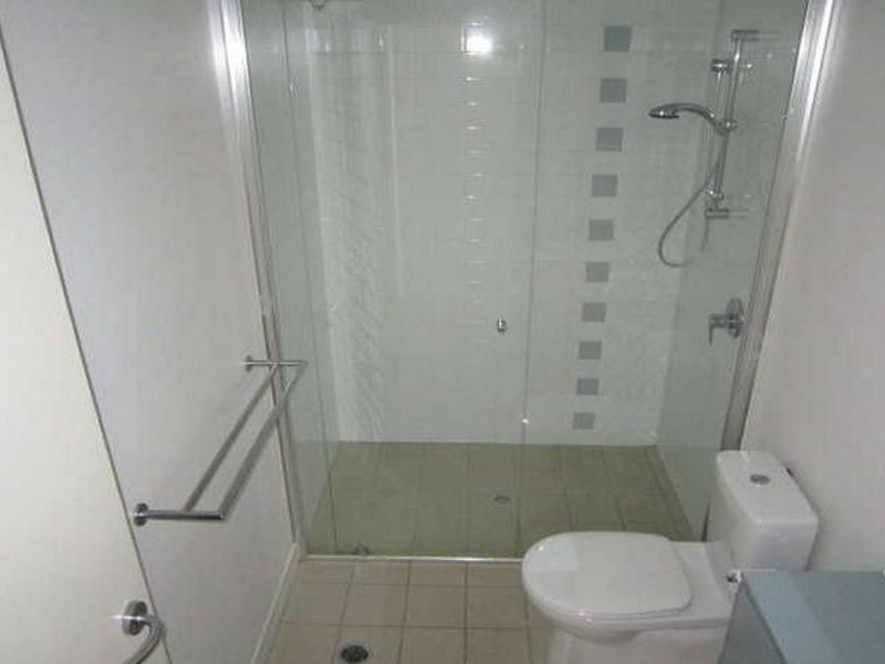 1/82 Bay Terrace, Wynnum QLD 4178