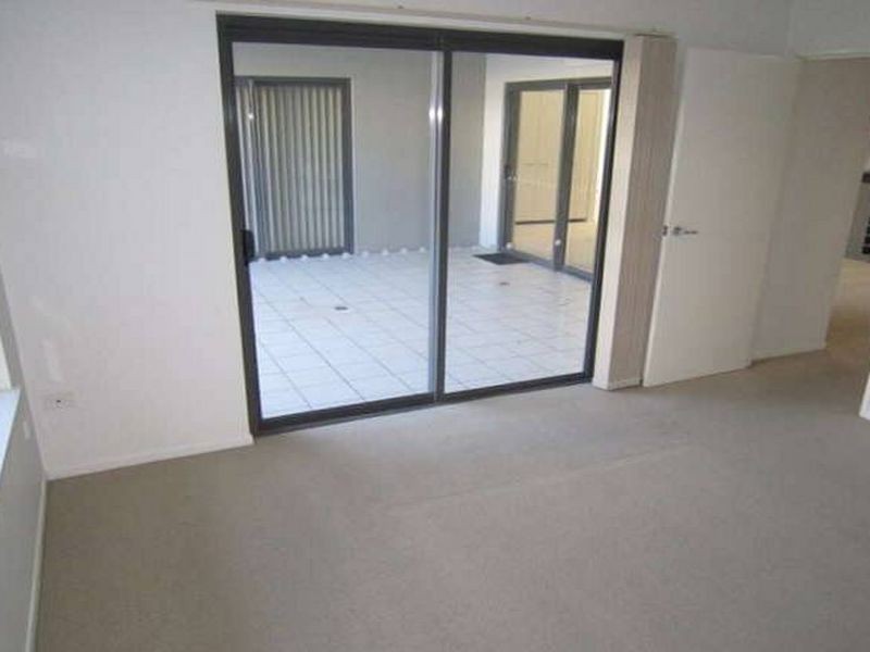 1/82 Bay Terrace, Wynnum QLD 4178