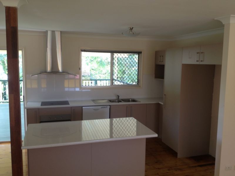 52 Kennedy Drive, Capalaba QLD 4157