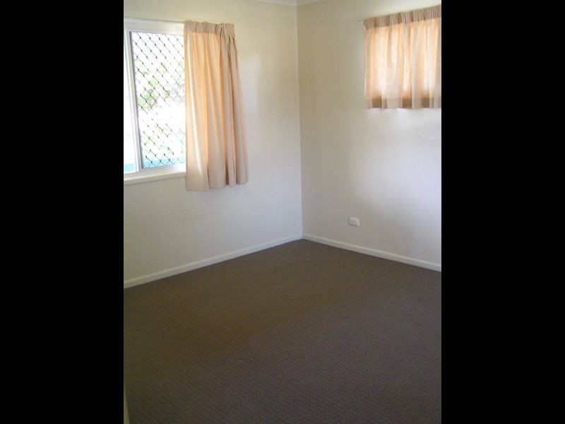 52 Kennedy Drive, Capalaba QLD 4157