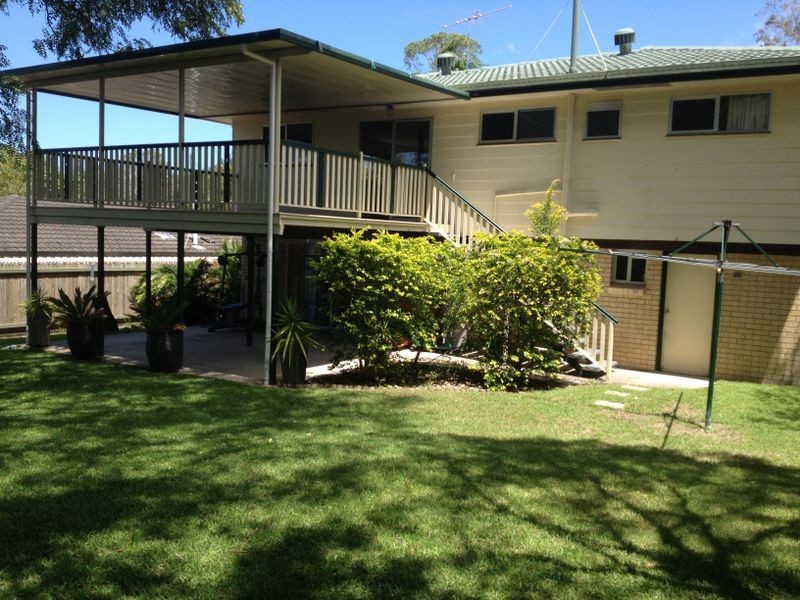 52 Kennedy Drive, Capalaba QLD 4157