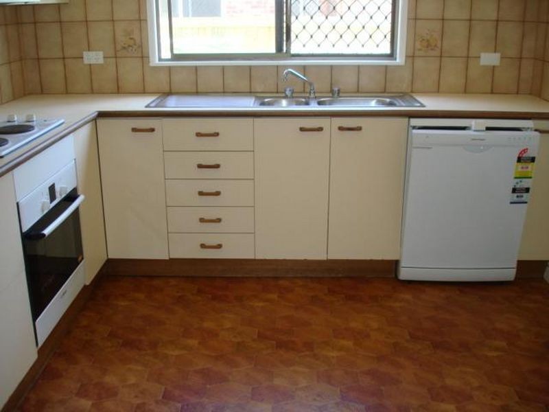 78 Passage Street, Cleveland QLD 4163