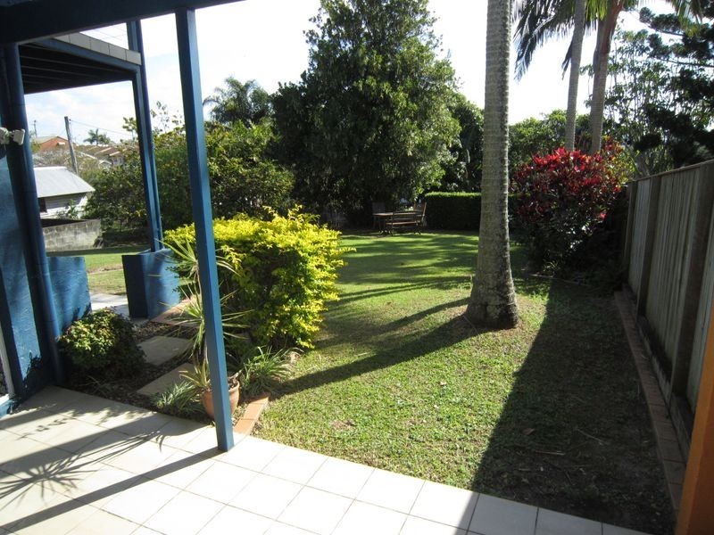 27a Arnold Street, Manly QLD 4179