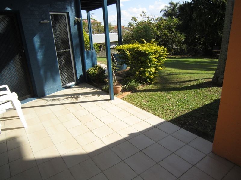 27a Arnold Street, Manly QLD 4179