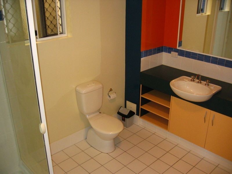 27a Arnold Street, Manly QLD 4179