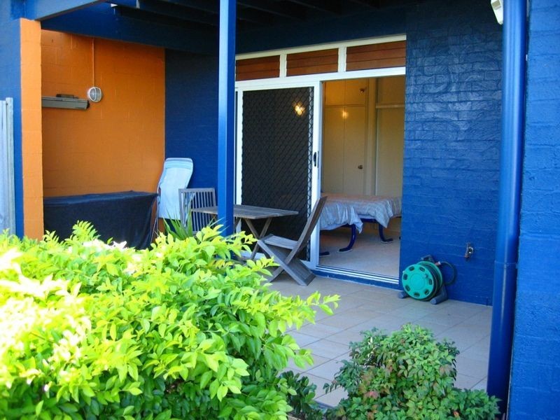 27a Arnold Street, Manly QLD 4179