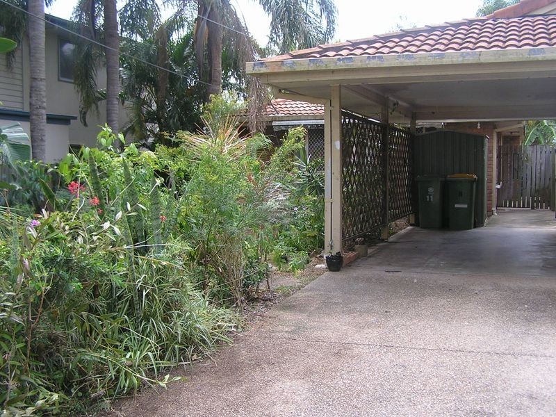 11 Thomas Street, Birkdale QLD 4159