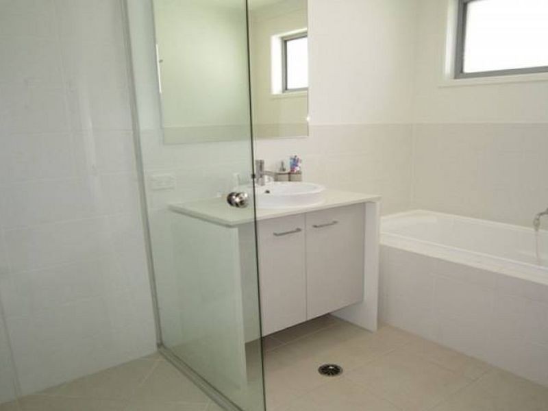 66 Highland Street, Belmont QLD 4153