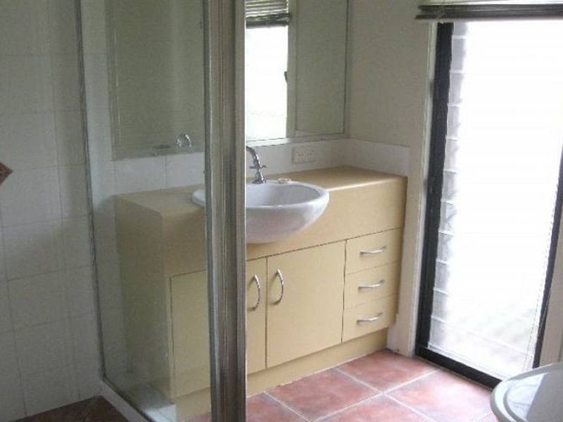 12 Merle Court, Birkdale QLD 4159