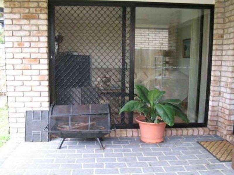 12 Merle Court, Birkdale QLD 4159