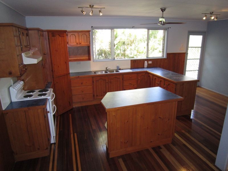 16 John Street, Thorneside QLD 4158