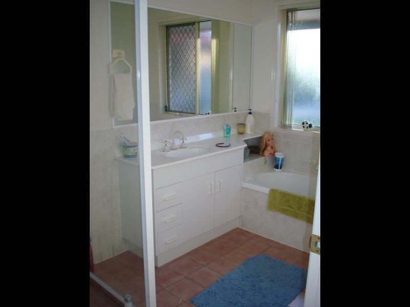 15 Daysland Street, Victoria Point QLD 4165
