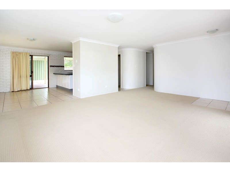 11 Moku Crescent, Birkdale QLD 4159