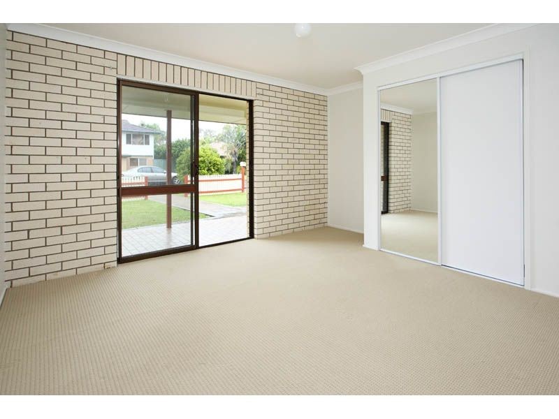 11 Moku Crescent, Birkdale QLD 4159