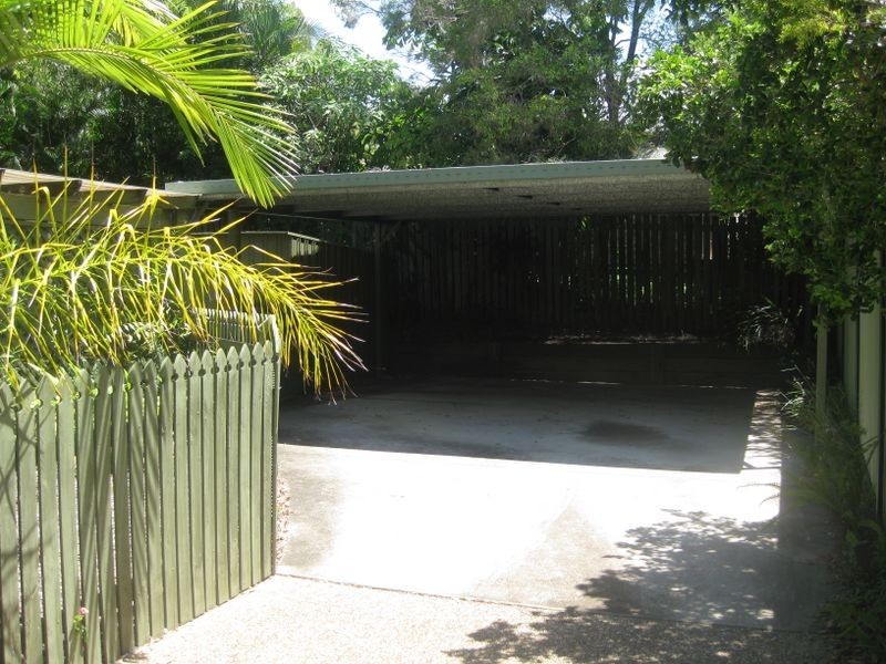 2/211 Mt Cotton Rd, Capalaba QLD 4157