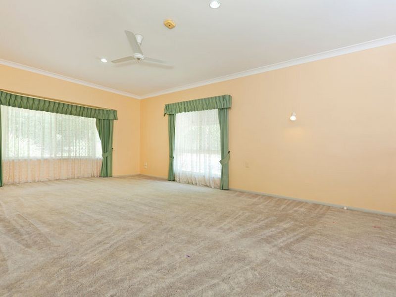 23 Tipuana Drive, Capalaba QLD 4157