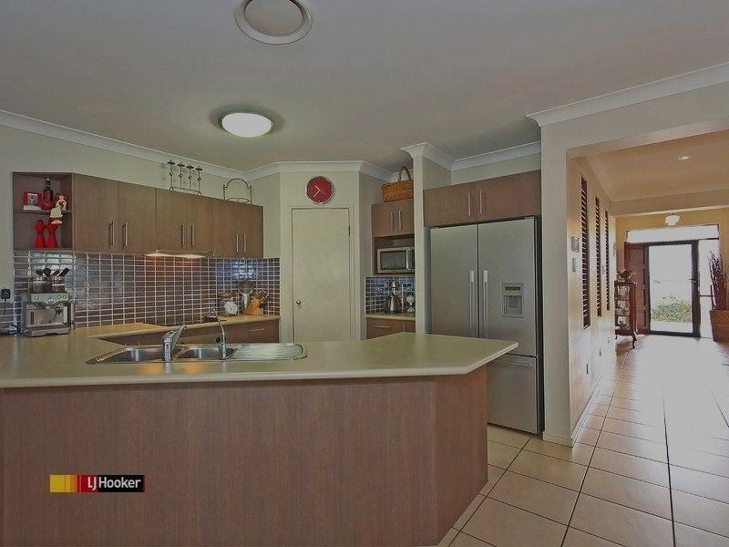 2 Pellita Court, Victoria Point QLD 4165
