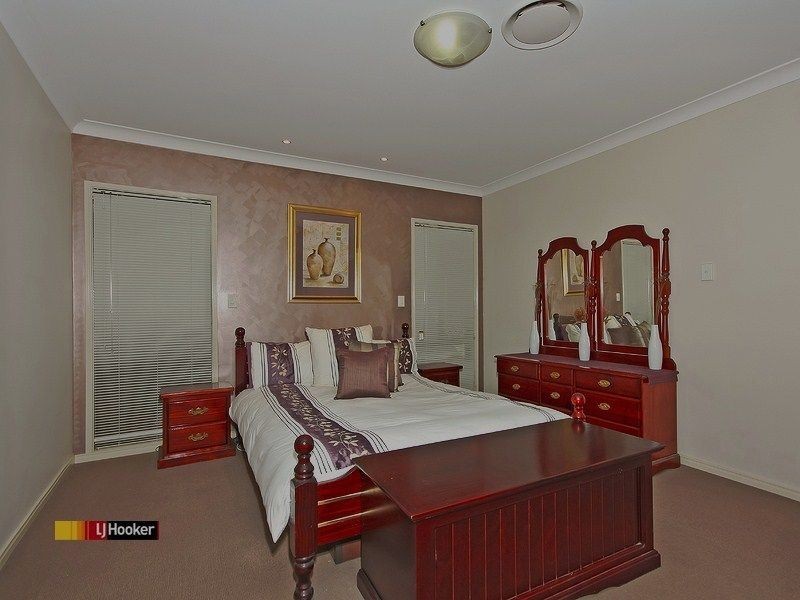 2 Pellita Court, Victoria Point QLD 4165