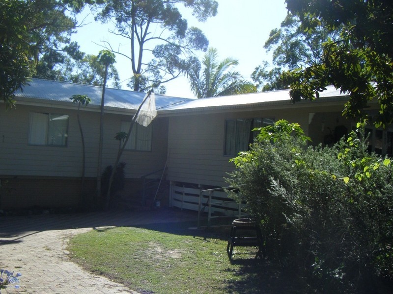 349 Redland Bay Rd, Capalaba QLD 4157