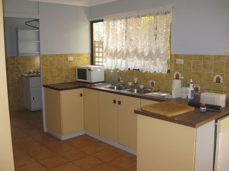 22 Pitt Road, Wellington Point QLD 4160