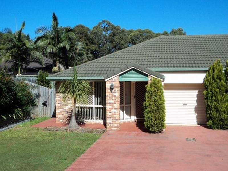 2/9 Daveson Street, Capalaba QLD 4157