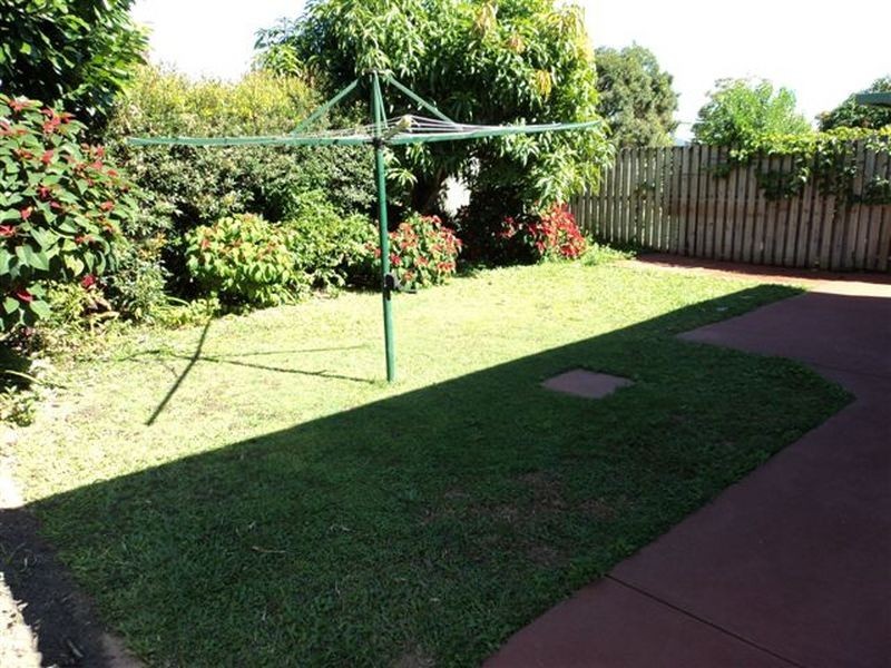 2/9 Daveson Street, Capalaba QLD 4157