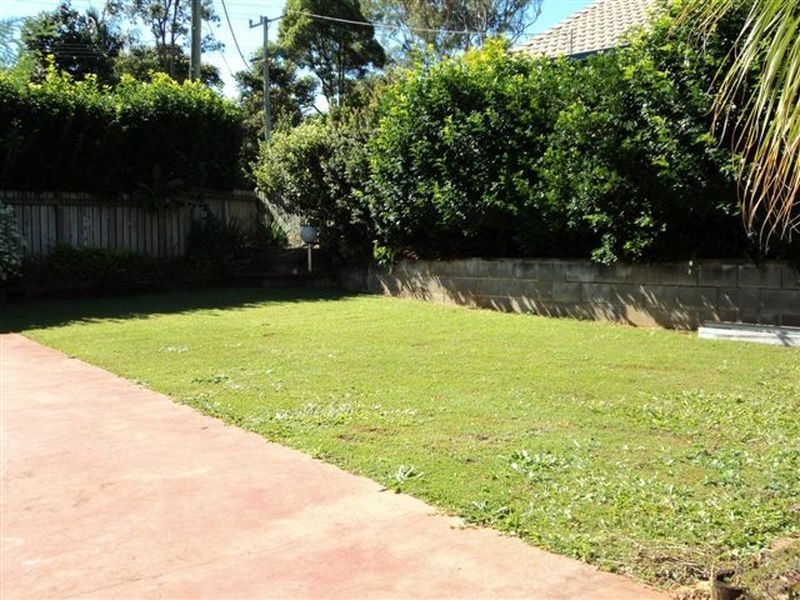 2/9 Daveson Street, Capalaba QLD 4157