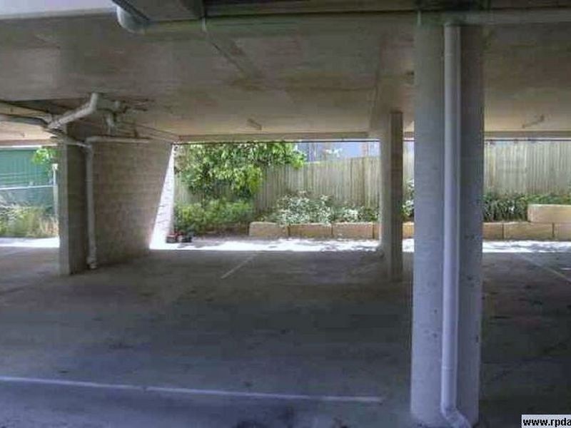 2/25 Pittwin Rd, Capalaba QLD 4157