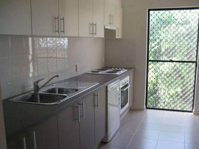 2/25 Pittwin Rd, Capalaba QLD 4157