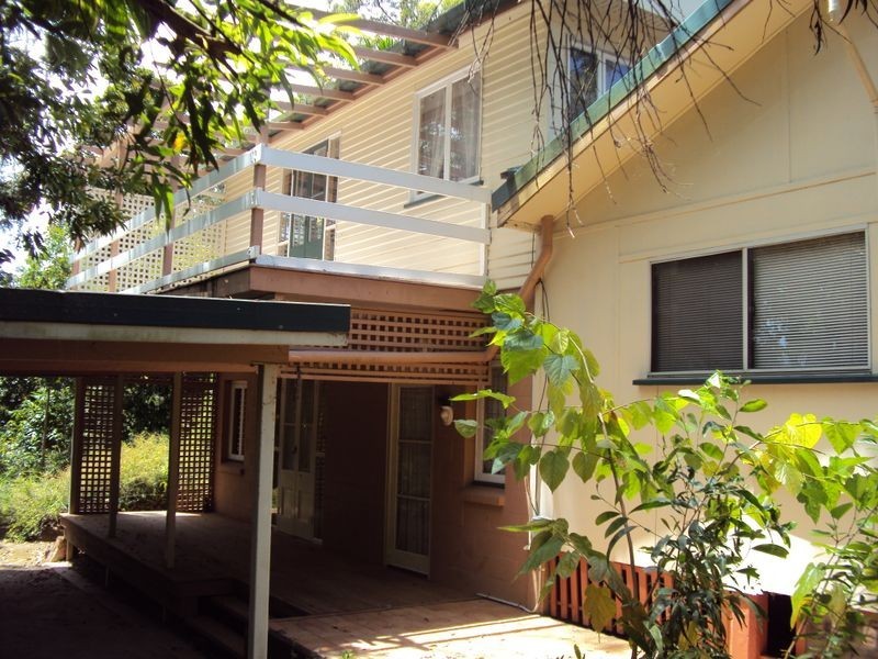 18 Valantine Road, Birkdale QLD 4159