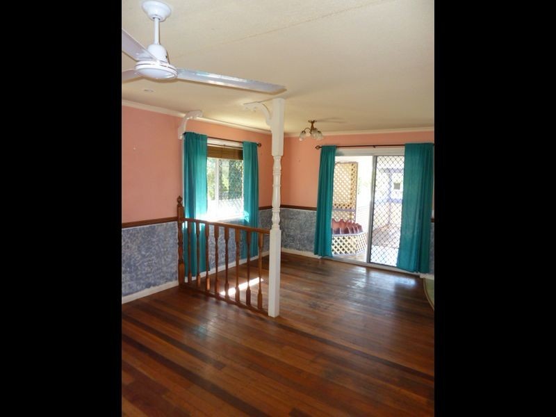 21 Charles Street, Birkdale QLD 4159