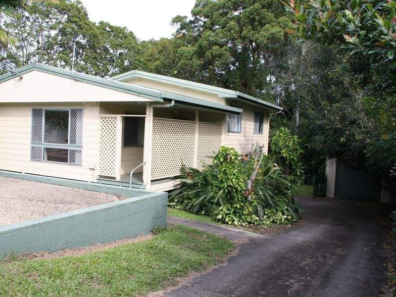 329 Redland Bay Road, Capalaba QLD 4157