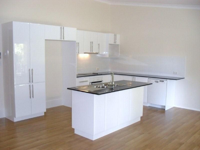 8 Willard Road, Capalaba QLD 4157