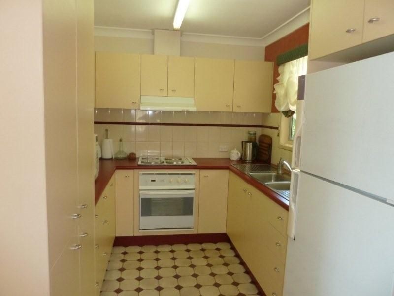 4 Emu Street, Birkdale QLD 4159